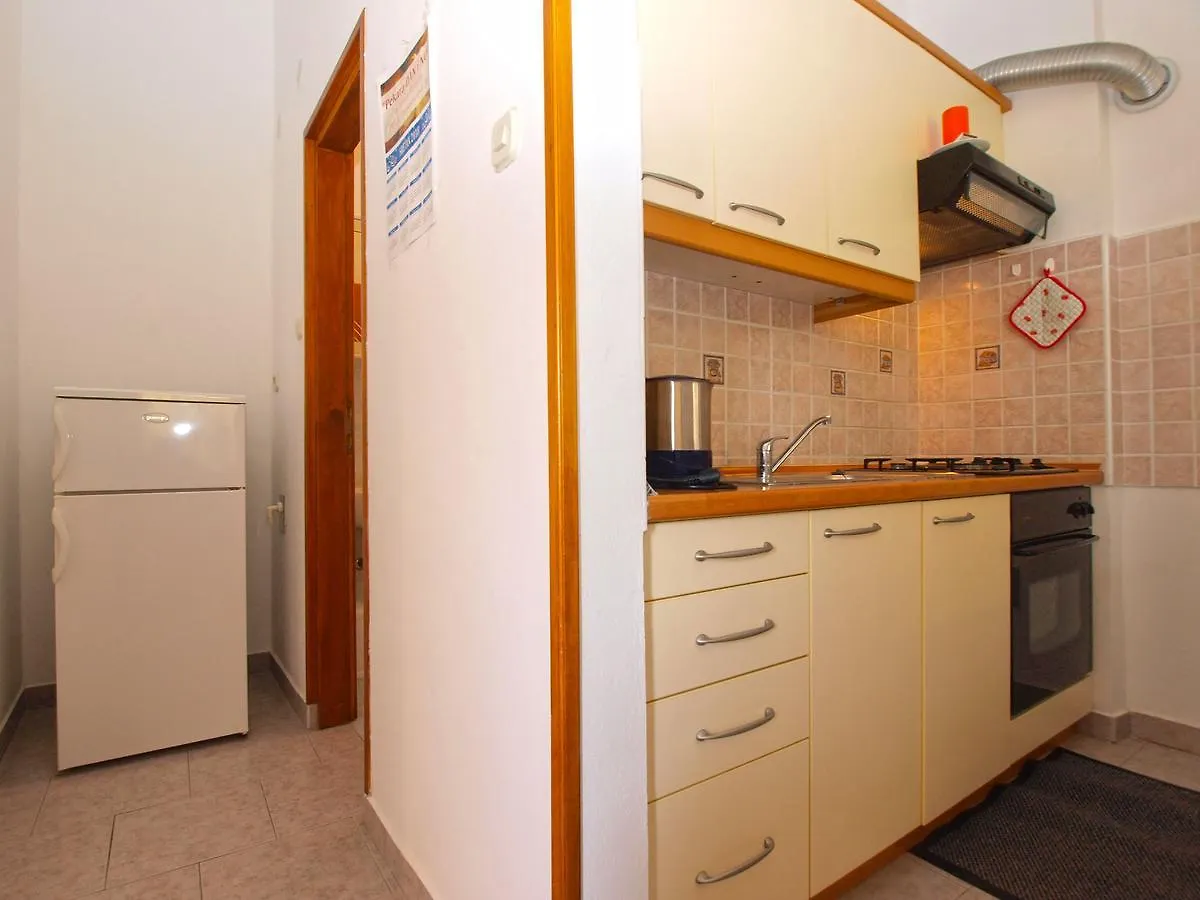 Apartment Ada 1546 Banjole