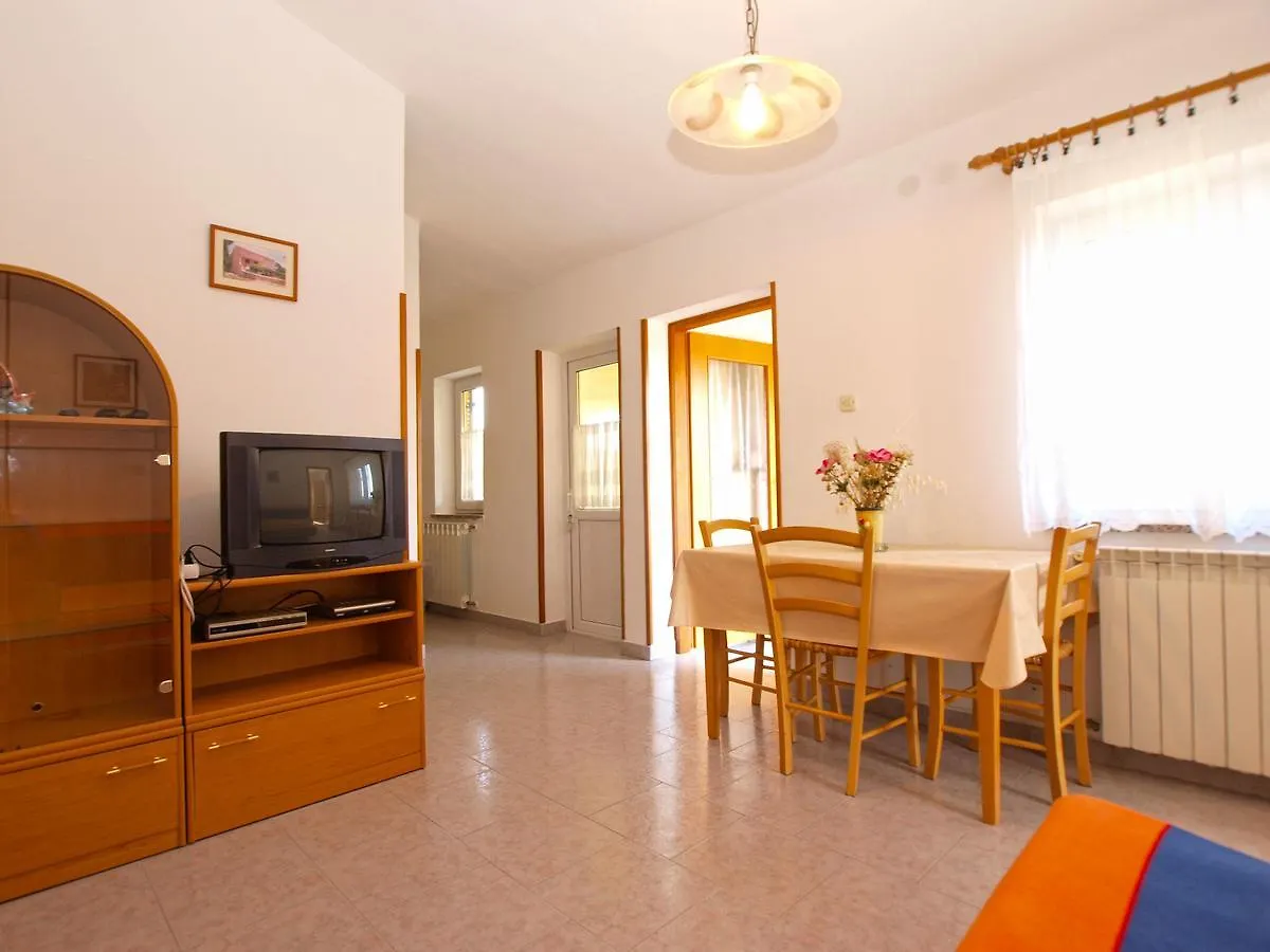 Apartment Ada 1546 Banjole