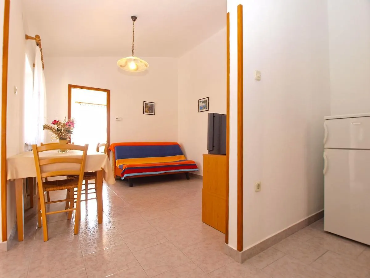 Apartment Ada 1546 Banjole
